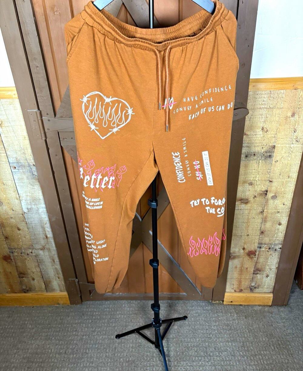 SHEIN Womens XL Brown Graphic Jogger Sweatpants Flame Heart Streetwear